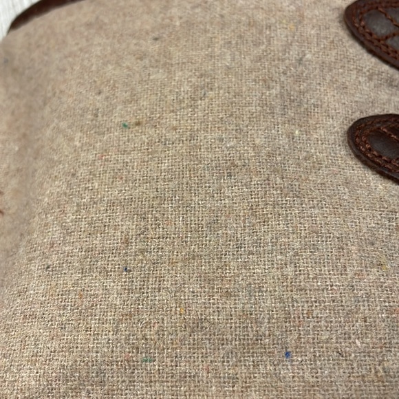 Ugg Australia wool and leather water proof knee high boots. Size 9 womens - Picture 2 of 10